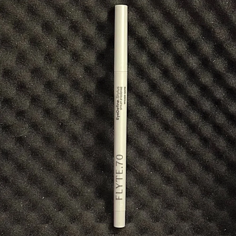 FLYTE.70 EyeDefine.Stylus